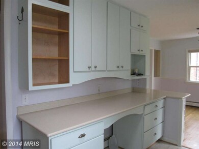 6704 Moly Dr, Falls Church, VA 22046 - photo 6