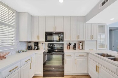 201 Neptune Rd unit 459, Saint Simons Island, GA 31522 - photo 3