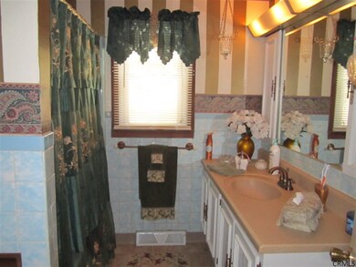 9 Trolley Bed Ln, Saratoga Springs, NY 12866 - photo 6