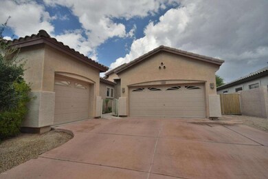 2906 W. Sentinel Rock