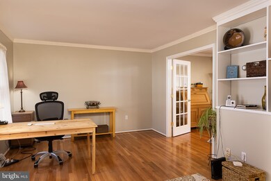 5385 View Point Ct, Sykesville, MD 21784 - photo 6