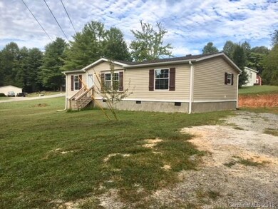 2403 Pace Rd, Hendersonville, NC 28792 - photo 7