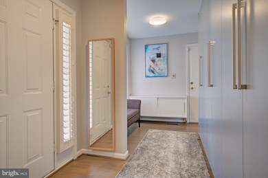 1266 Lamplighter Way, Reston, VA 20194 - photo 4