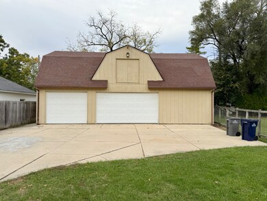 624 South St, Elgin, IL 60123 - photo 4