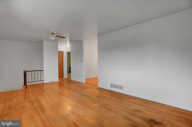 14739 Maugansville Rd, Hagerstown, MD 21740 - photo 6