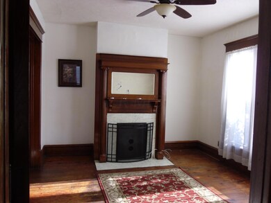 10th living room