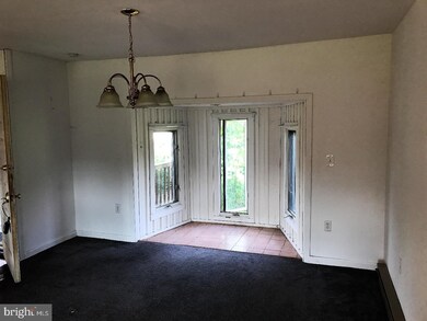 5433 Limeport Pike, Coopersburg, PA 18036 - photo 3