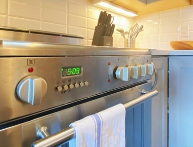 555 Columbus Ave unit 7, Boston, MA 02118 - photo 4