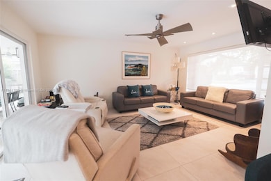 220 Buttonwood Dr, Key Biscayne, FL 33149 - photo 6