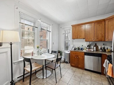 12 Foster St unit 5, Boston, MA 02109 - photo 3
