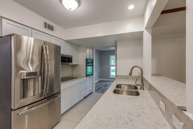 1314 E 9th St, Bonham, TX 75418 - photo 3