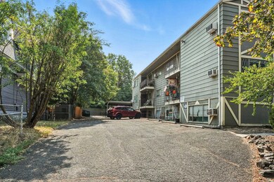 1711 W 10th Ave, Spokane, WA 99204 - photo 4