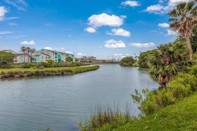 3220 69th St unit B8, Galveston, TX 77551 - photo 5