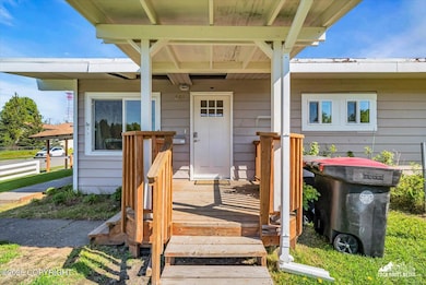 601 Vine Ave unit 601, Anchorage, AK 99501 - photo 5