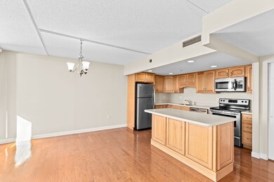 61 Broad Reach unit T102B, Weymouth, MA 02191 - photo 7