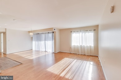 3742 Bel Pre Rd unit 13, Silver Spring, MD 20906 - photo 4