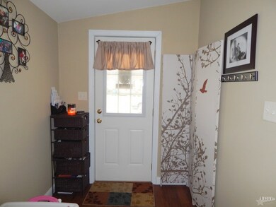 720 S Morgan St, Bluffton, IN 46714 - photo 3