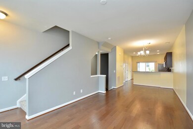 17002 Hoskins Way, Dumfries, VA 22026 - photo 5