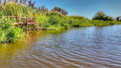 204 Lagitos Ln, Llano, TX 78643 - photo 4