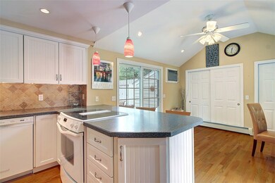 27 Salisbury Rd, Barrington, RI 02806 - photo 5