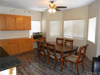 Breakfast nook with bay type window