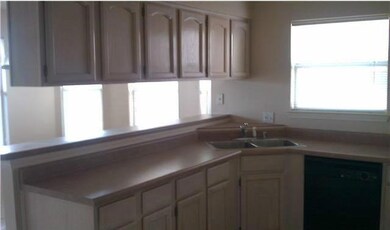 1600 Hartsdale Dr unit C, Horizon City, TX 79928 - photo 6