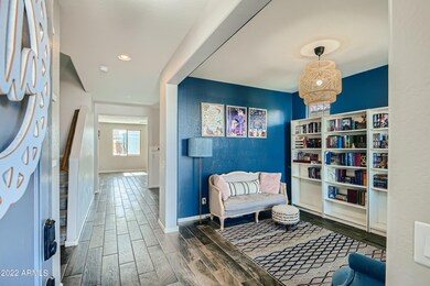 08 Foyer
