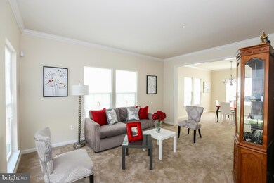 2218 Lake Forest Dr, Upper Marlboro, MD 20774 - photo 2