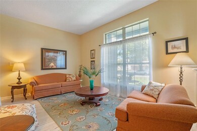 8160 Saint Albans Dr, Orlando, FL 32835 - photo 3