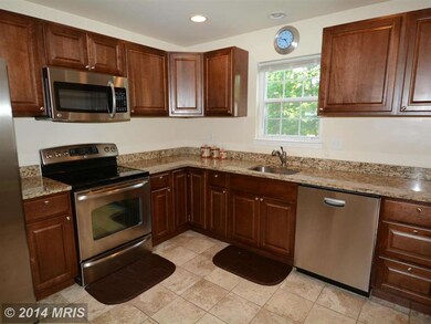 8608 Dunbar Ave, Hyattsville, MD 20785 - photo 6