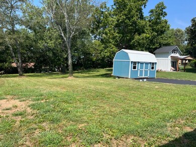 2705 Henderson Ave NW, Cleveland, TN 37312 - photo 4