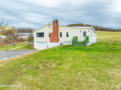 290 Borst Rd, Cobleskill, NY 12043 - photo 4