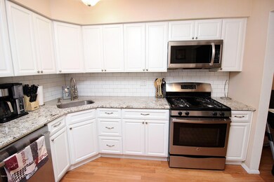 21 Garth Ct, Staten Island, NY 10306 - photo 6