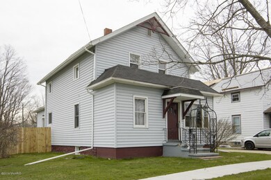 717 Oak-102