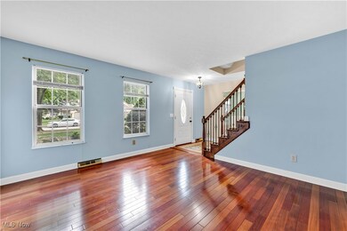 8319 Bradfords Gate, Olmsted Falls, OH 44138 - photo 3