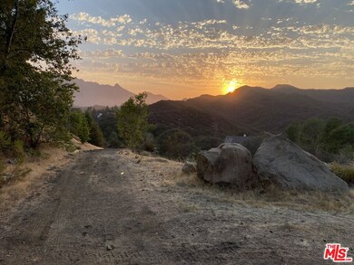 935 Cold Canyon, Calabasas, CA 91302 - photo 2