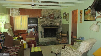 2073 Pine Grove Rd, Fayetteville, PA 17222 - photo 7