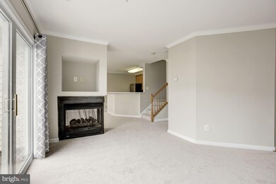 2490 Quick St unit 304, Herndon, VA 20171 - photo 5