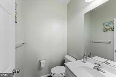 2938 Chinkapin Oak Ln, Woodbridge, VA 22191 - photo 7