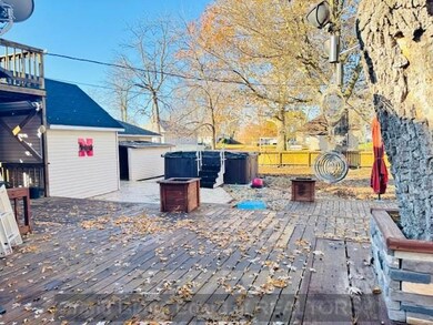 2232 19th Ave, Central City, NE 68826 - photo 5