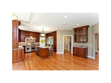 170 Abbotsford Rd, Cedar Rapids, IA 52403 - photo 5