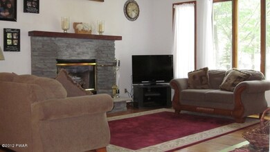 125 Hillside Dr, Lords Valley, PA 18428 - photo 3