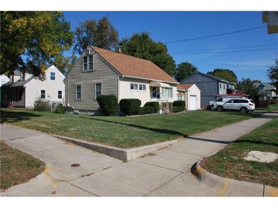 971 Carnegie Ave. Akron, OH 44314 Quaint 3 bedroom