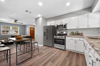 7828 Standley St, North Richland Hills, TX 76180 - photo 5