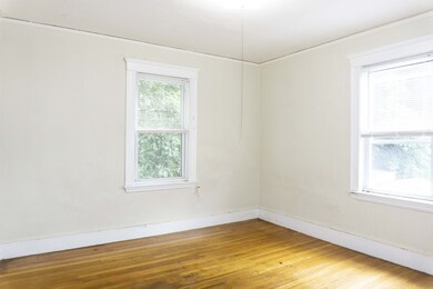 650-652 Hyde Park Ave unit 3L, Boston, MA 02131 - photo 3