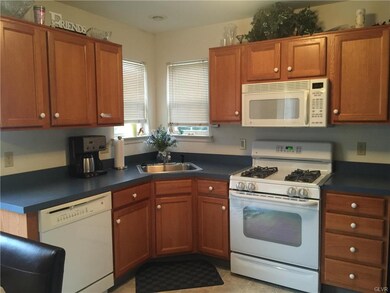 1481 Kennington Ln, Macungie, PA 18062 - photo 6