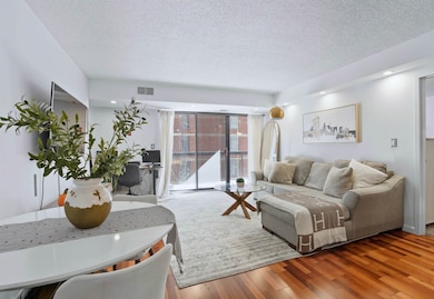 The Sky Club unit 12M, Hoboken, NJ 07030 - photo 2