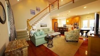 24 Concord Dr unit A, Middletown, RI 02842 - photo 5