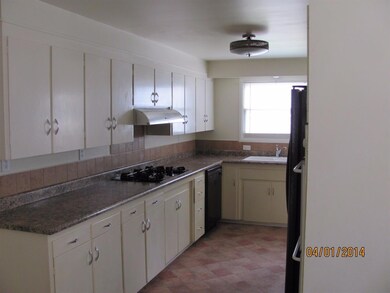 350 SW K St, Grants Pass, OR 97526 - photo 4