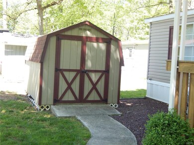 383 White Oak Ln, Bath, PA 18014 - photo 7